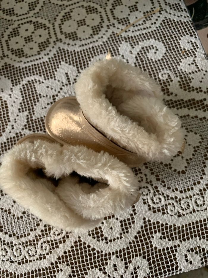 Petite bottines dorées - photo numéro 4