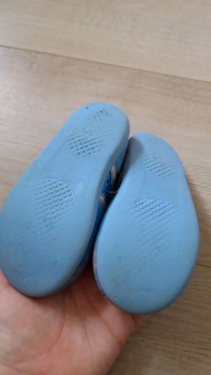 Chaussons p 24 - photo numéro 2