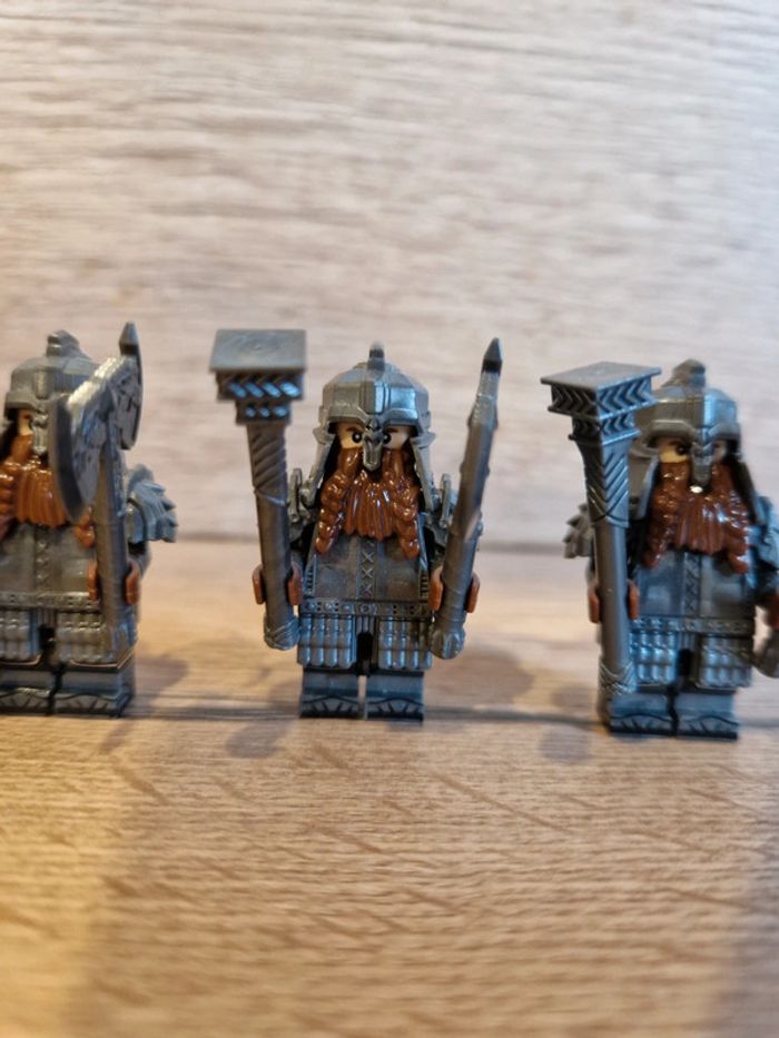 Figurines type lego 4 guerriers nains seigneur des anneaux - photo numéro 2
