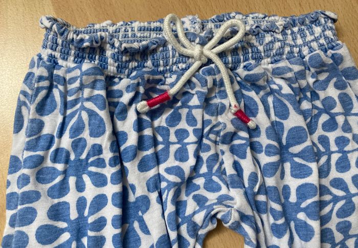 Pantalon coupe sarouel imprimé fleuri bébé 6 mois - photo numéro 2