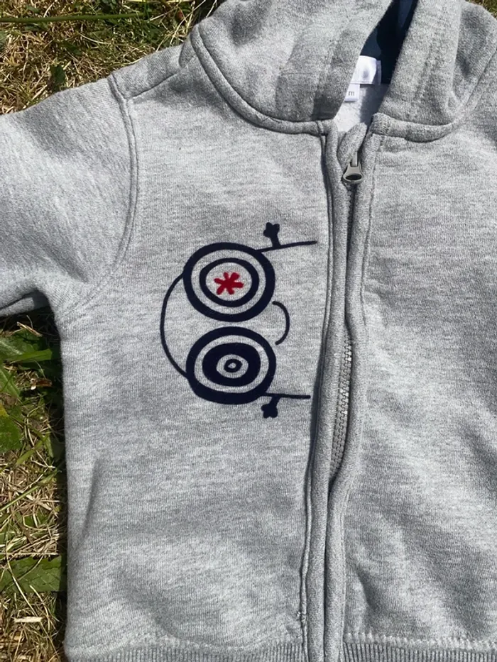 Gilet gris - photo numéro 2