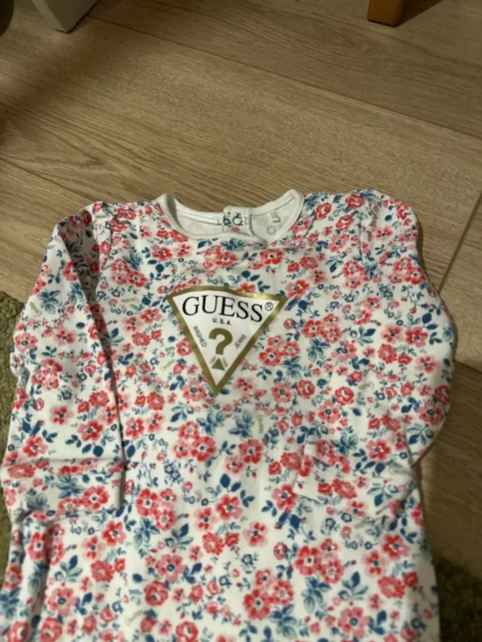 Pyjama guess - photo numéro 2