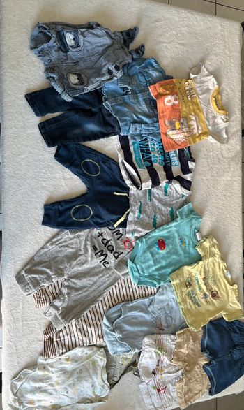 Lot vêtements bébé garçon – Taille 6 mois