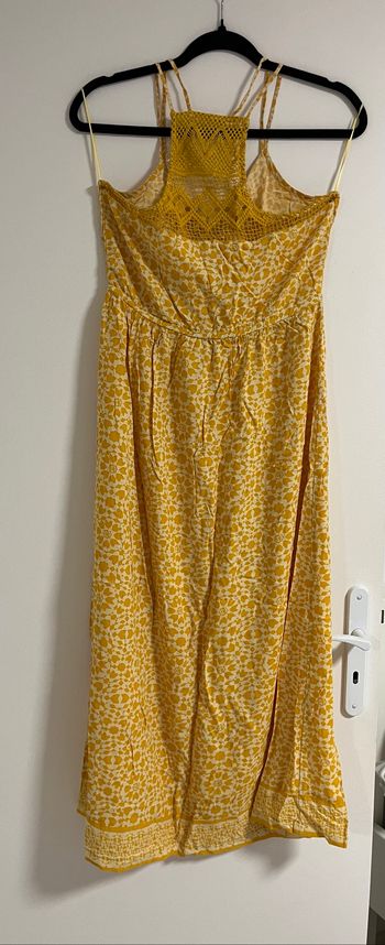 Robe longue jaune moutarde