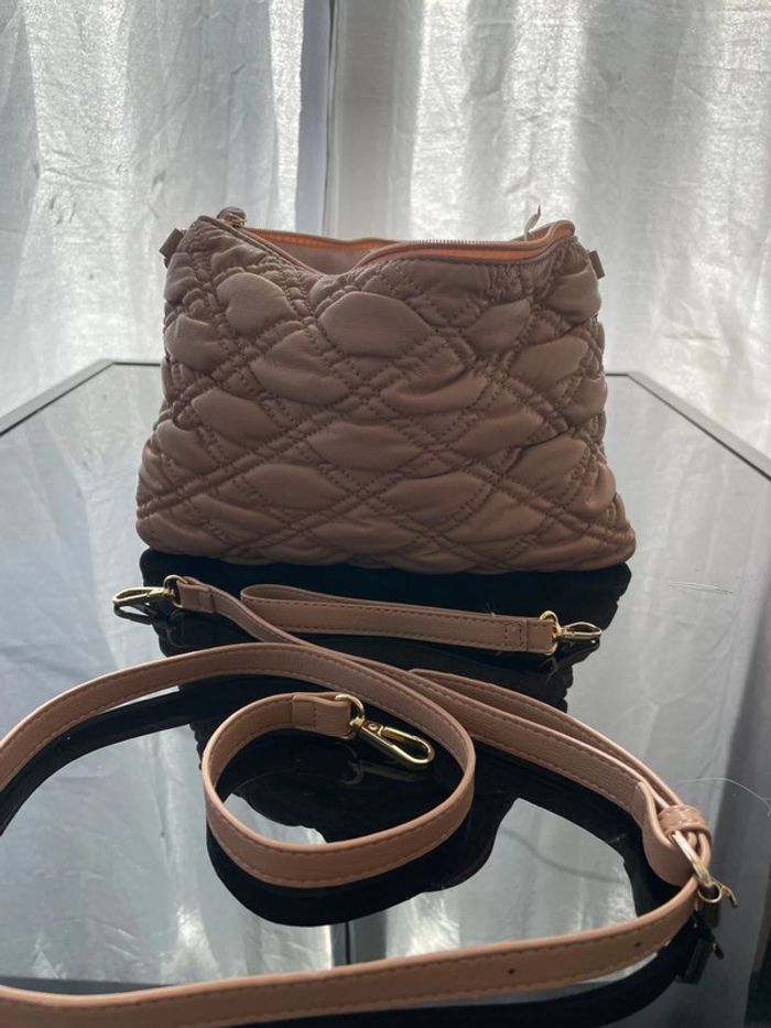 Sac matelassés de couleur rose - photo numéro 5