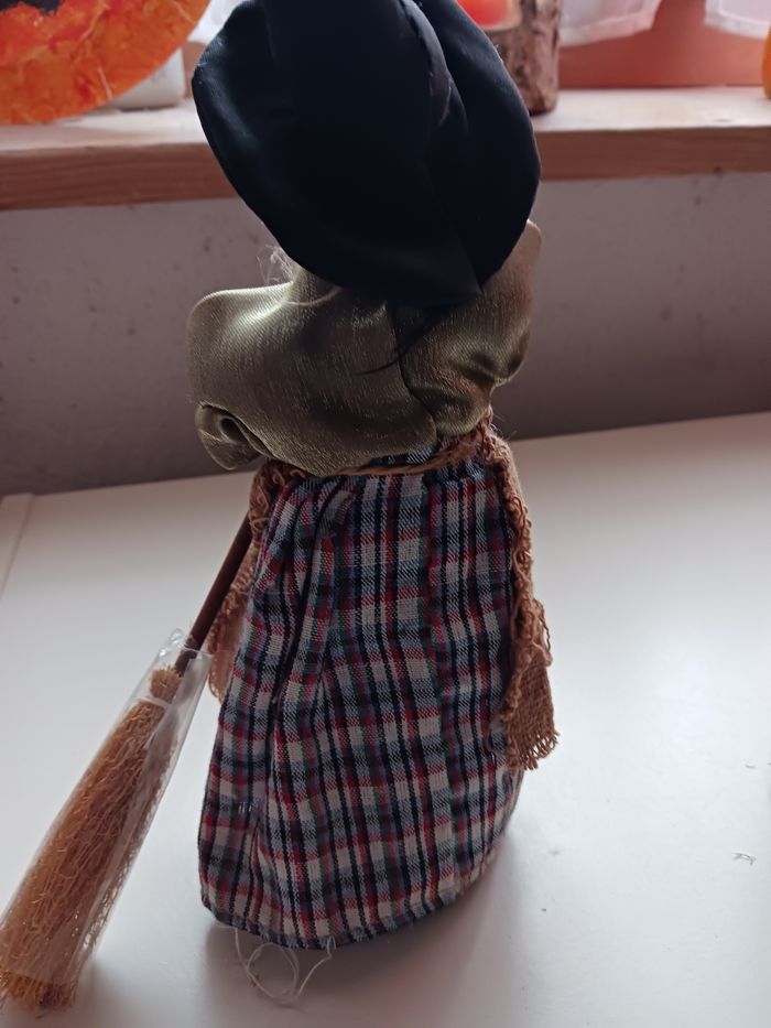 Sorcières, décoration d'halloween - photo numéro 5