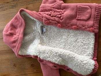 Veste à capuche rose