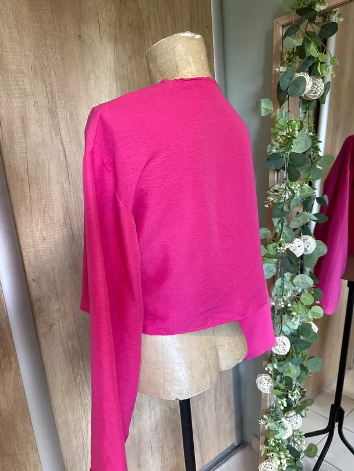 Jolie chemise avec lien de serrage femme - photo numéro 3