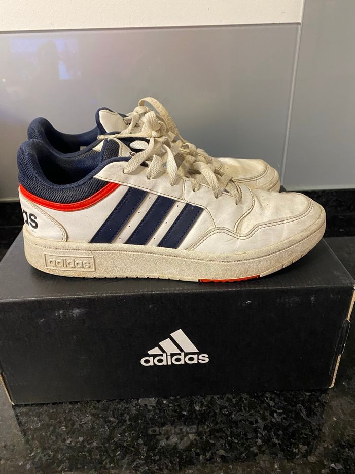 Baskets Adidas pointure 40 - photo numéro 2