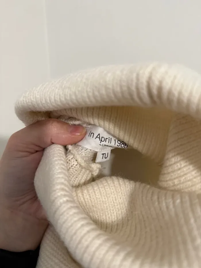 Pull long col roulé - photo numéro 6
