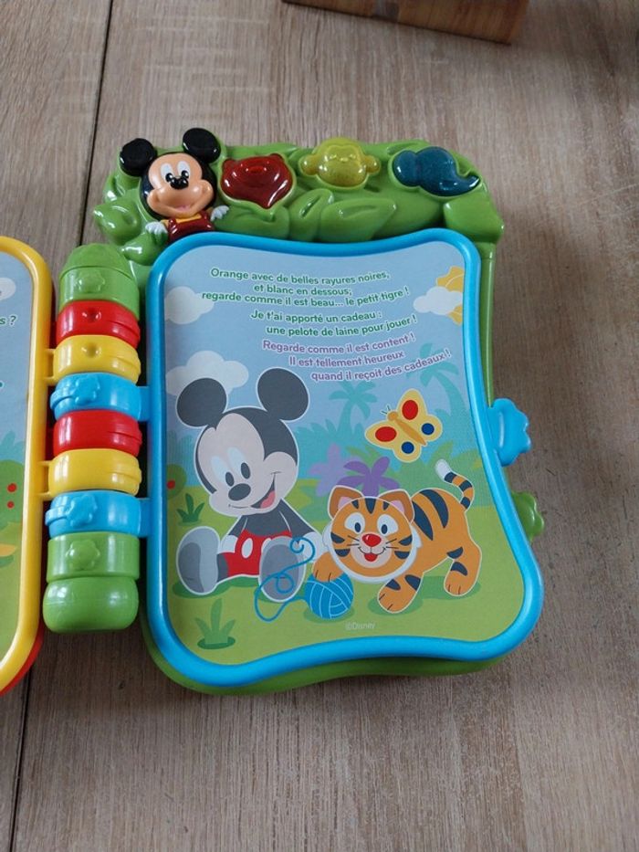 Le livre de la jungle de Baby Mickey - photo numéro 6