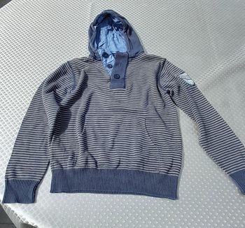 Pull bleu rayé 10 ans