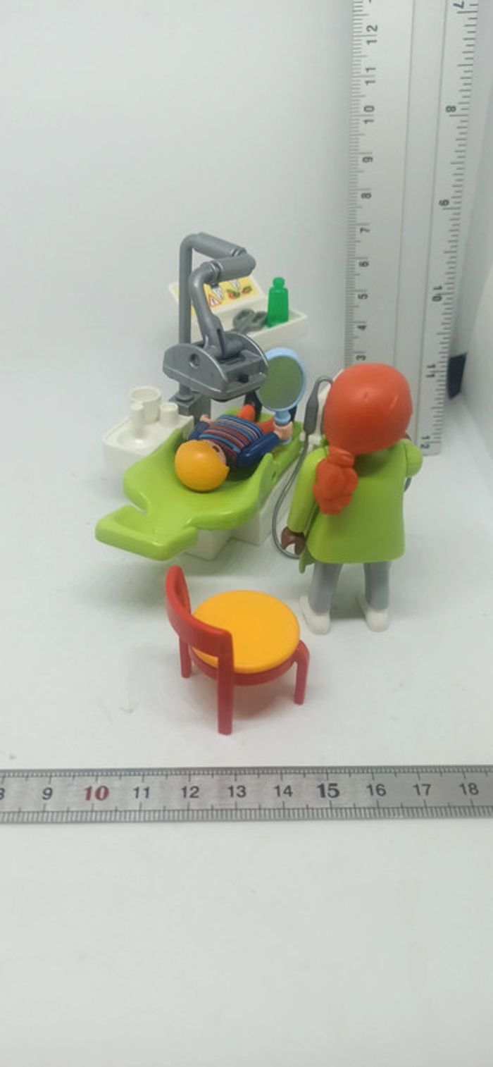 Cabinet dentaire avec dentiste et enfant playmobil - photo numéro 4