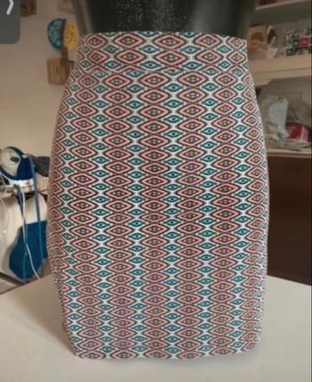 Jupe d’Été très bon état pour femme taille L couleur corail et turquoise