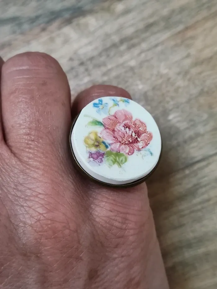 🌸 bague ajustable en porcelaine🍃 neuve - photo numéro 2