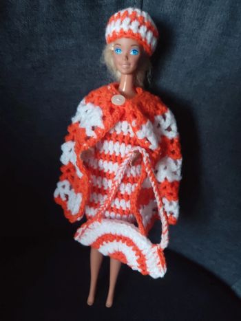 Vêtements pour Barbie 2  €