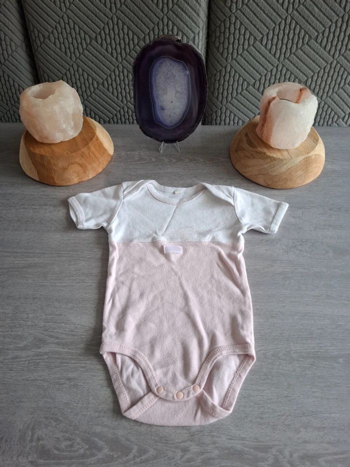 Bodies lot de 5 taille 18 mois - photo numéro 7