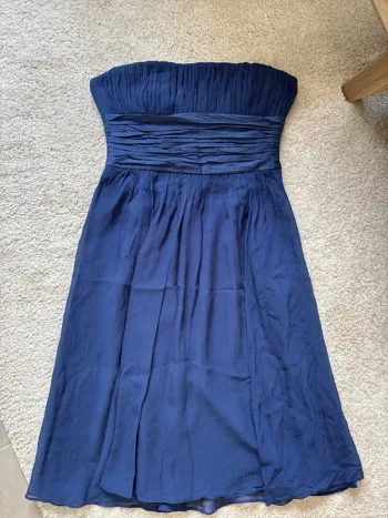 Robe bustier à froufrou bleu marine
