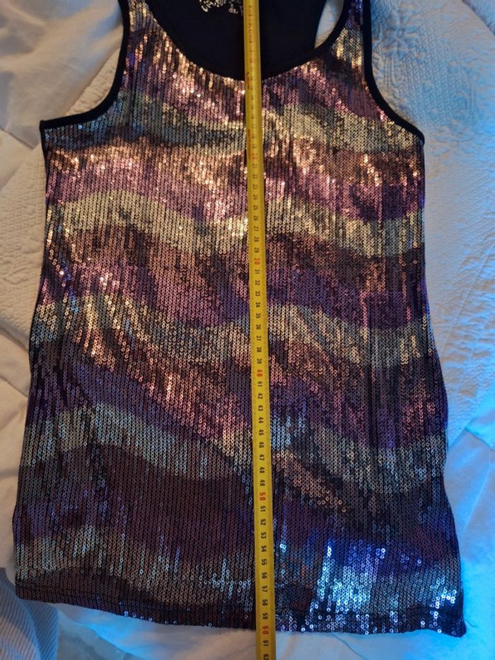 Top à sequins esprit disco parfait pour vos soirées festives - photo numéro 12