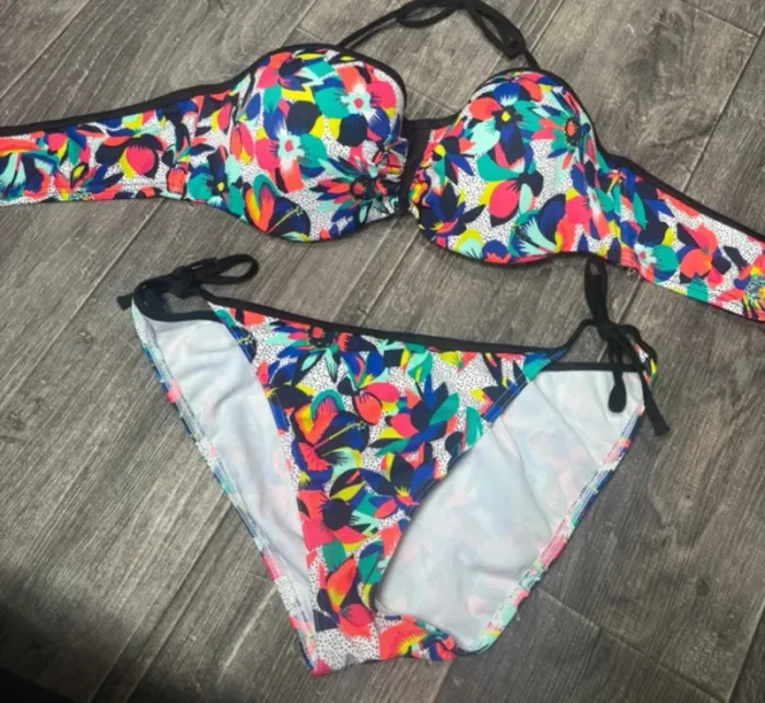 Maillot de bain femme taille L coloré