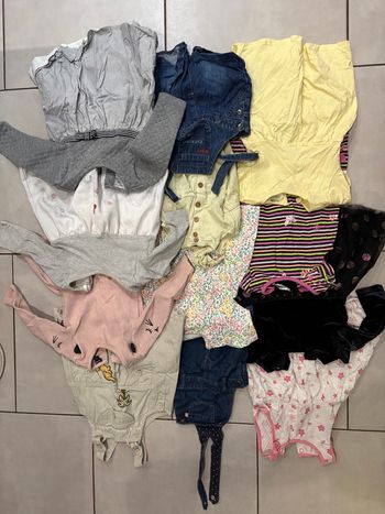 Lot de vêtement fille 18 mois