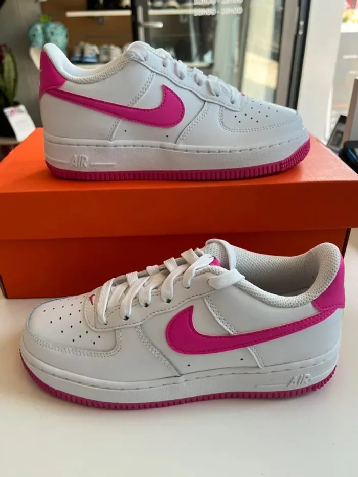 Nike Air Force 1 White Pink 35