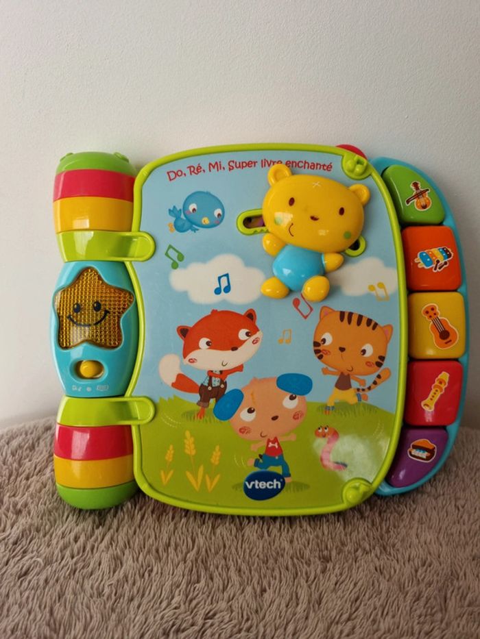 Livre sonore bébé- V tech