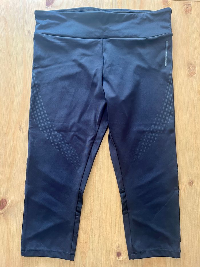 Pantacourt Taille M Athli tech