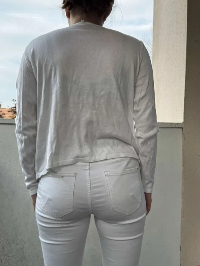 Pull blanc - photo numéro 2