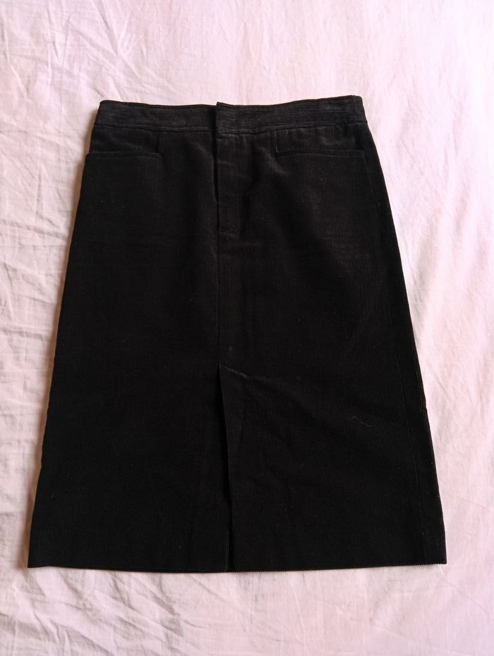 Jupe Zara basic taille 36 style velours