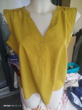 #kytie34femme. Chemise blouse sans manche taille 34