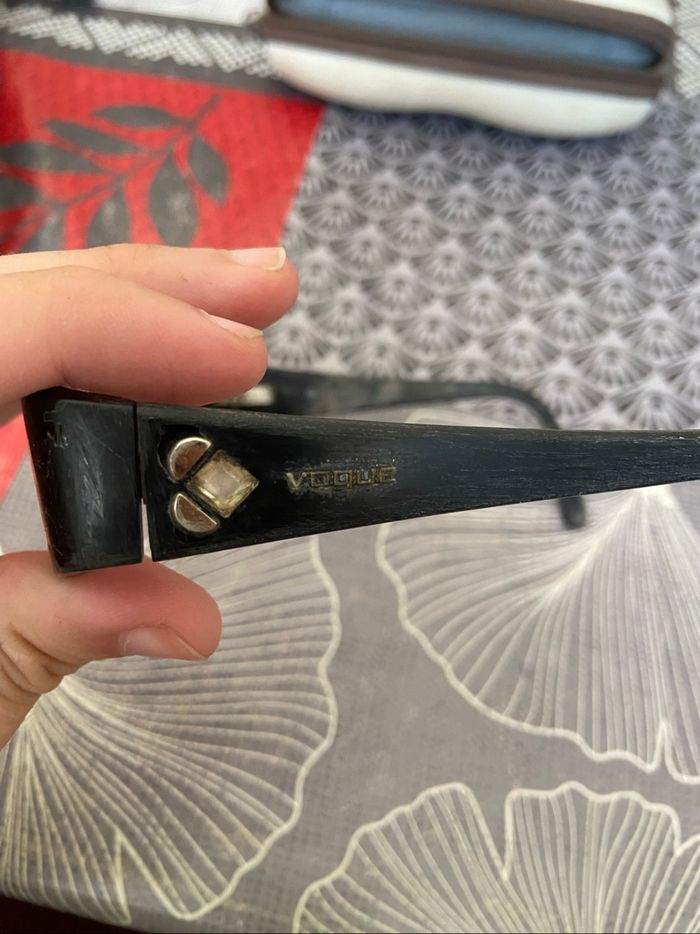 Lunette de vue femme noir - photo numéro 4