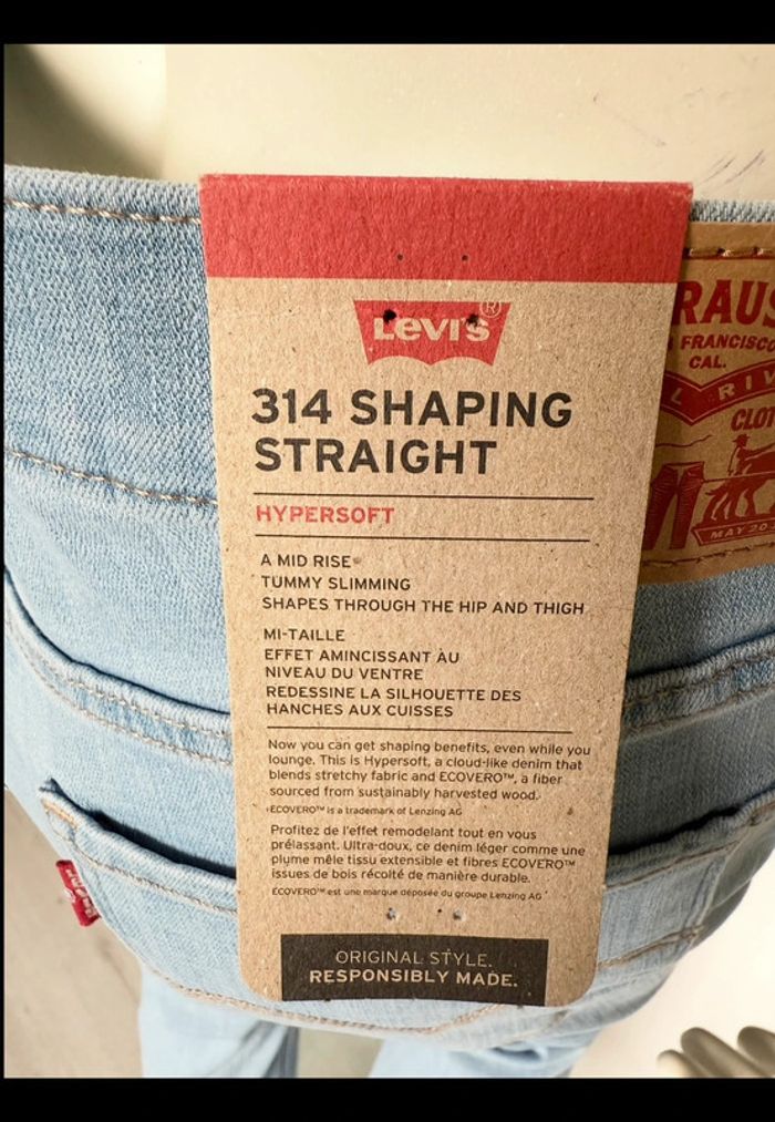 Jean Levi’s 314 Shaping Straight – Taille 29/30 – bleu clair – Neuf avec étiquette - photo numéro 9