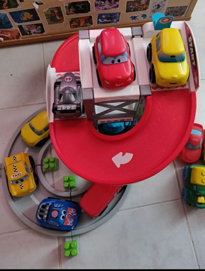 Circuit abrick 18 mois bon état - photo numéro 7