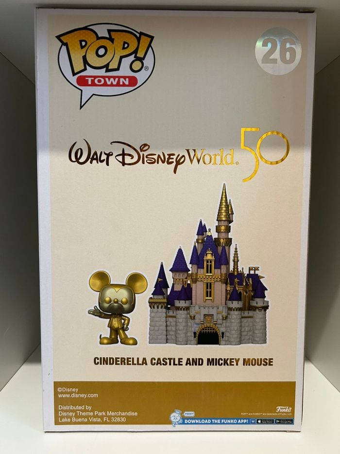 Funko Pop Disney – Cinderella Castle and Mickey Mouse Or (#26) - photo numéro 2