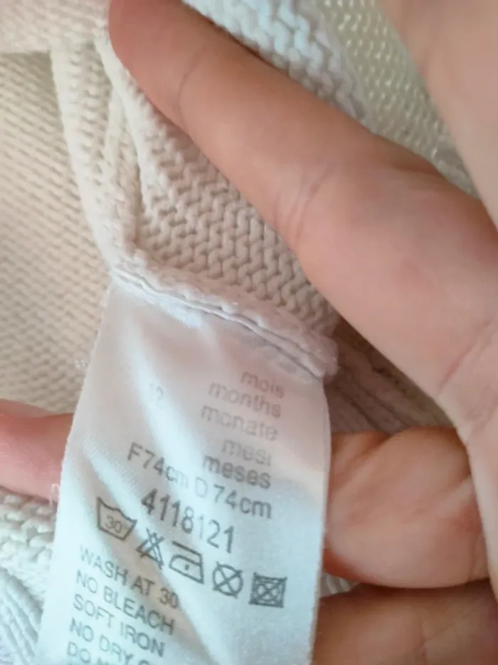 (e) gilet blanc crème Alphabet - photo numéro 4