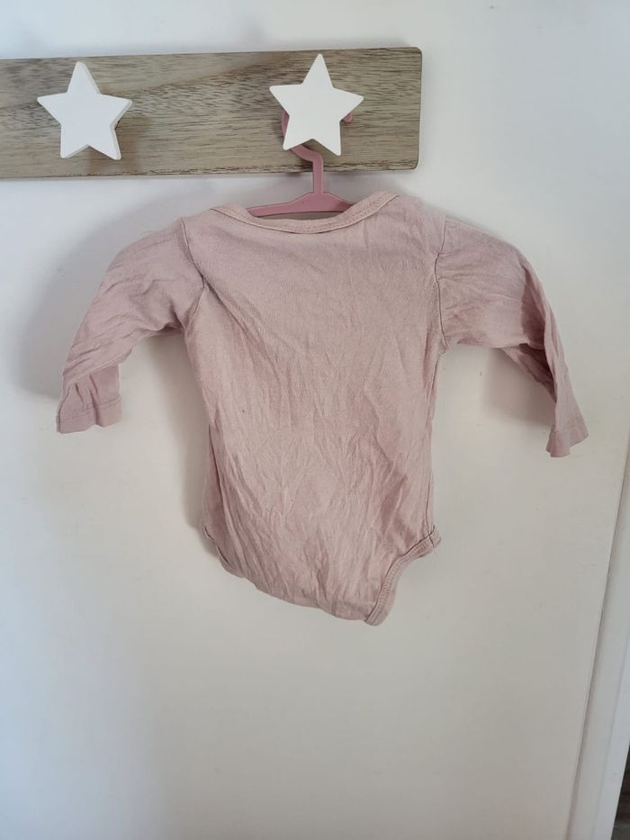 Bodies rose - photo numéro 2