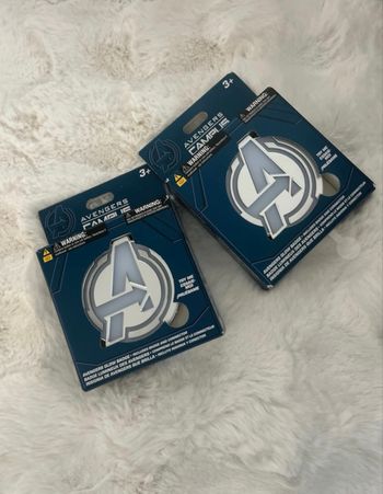 Marvel badge lumineux avengers