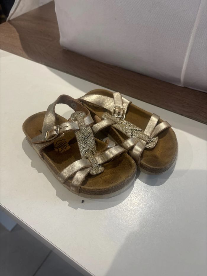 Nu pieds 25