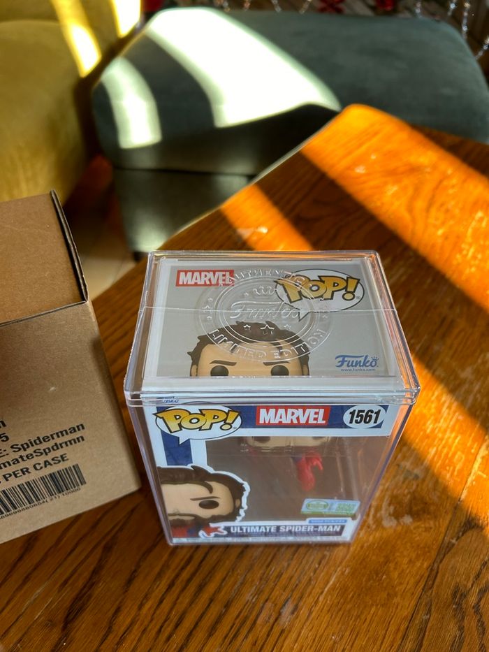 Funko Pop! Ultimate Spider-man n°1561 - Avec Pop! Protection - photo numéro 5