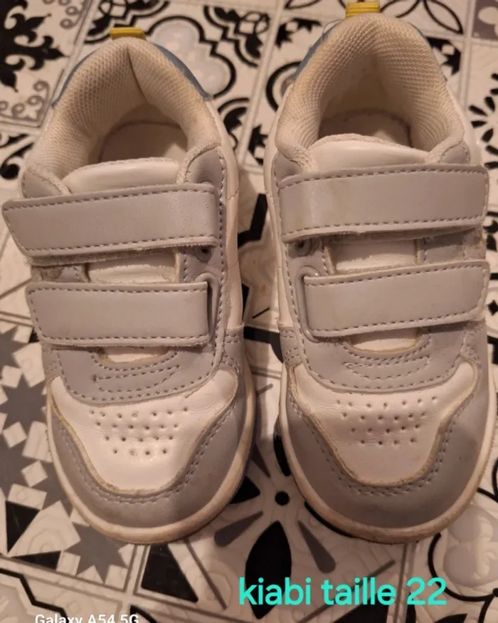 🎀 basket kiabi taille 22 🎀