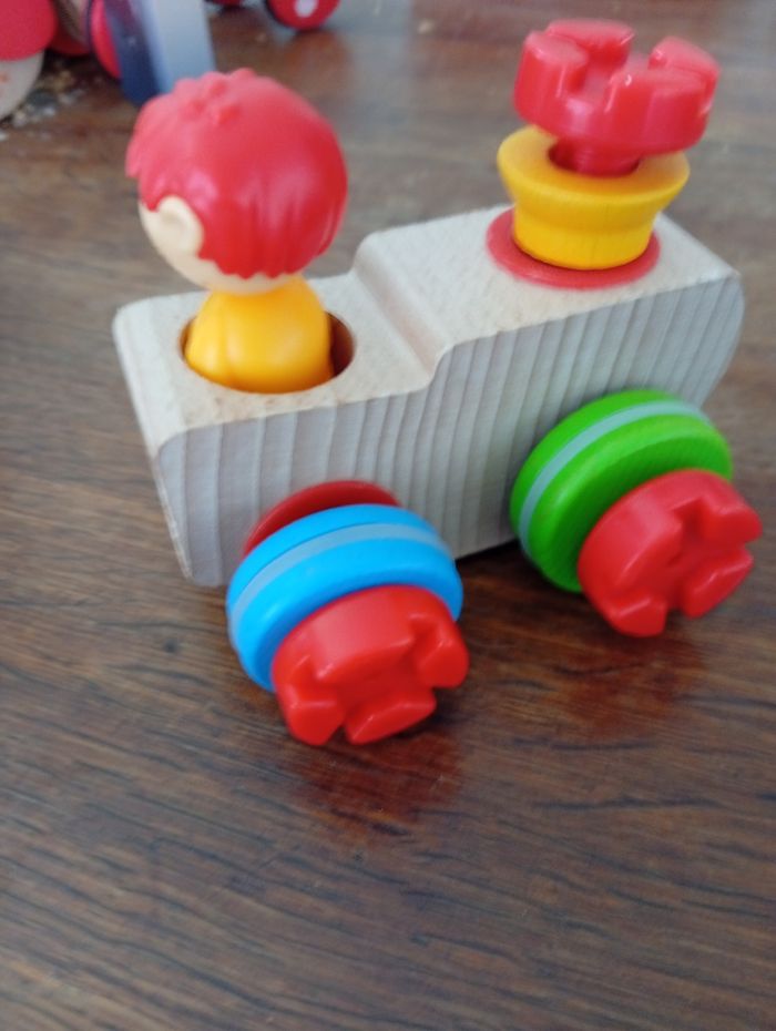 Jeu de construction en bois - photo numéro 4