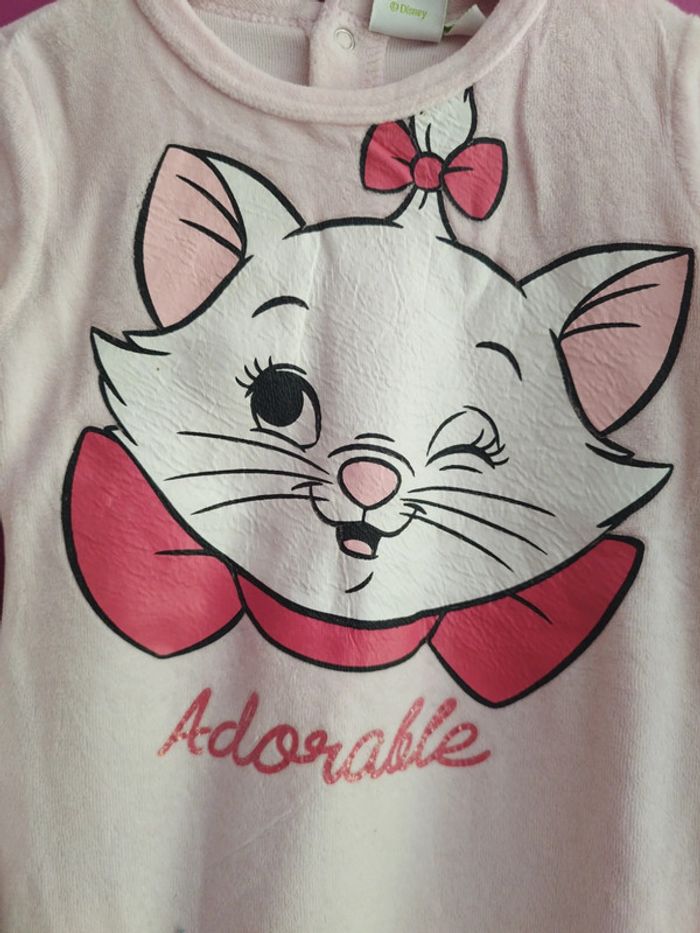 Pyjama velours Marie Disney taille 24 mois b7 - photo numéro 2