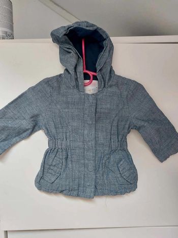 veste bleu marine a capuche