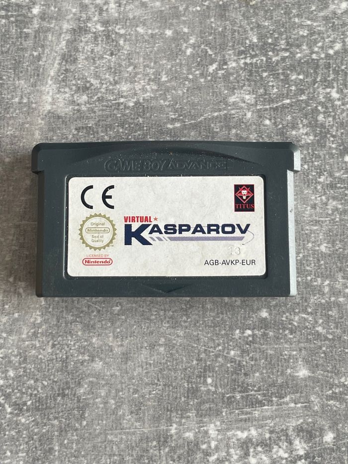 Jeu pour Nintendo Gameboy advance, Virtual Kasparov en anglais. - photo numéro 1