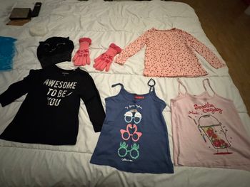 Ensemble lot vêtements fille taille 3/4 ans 