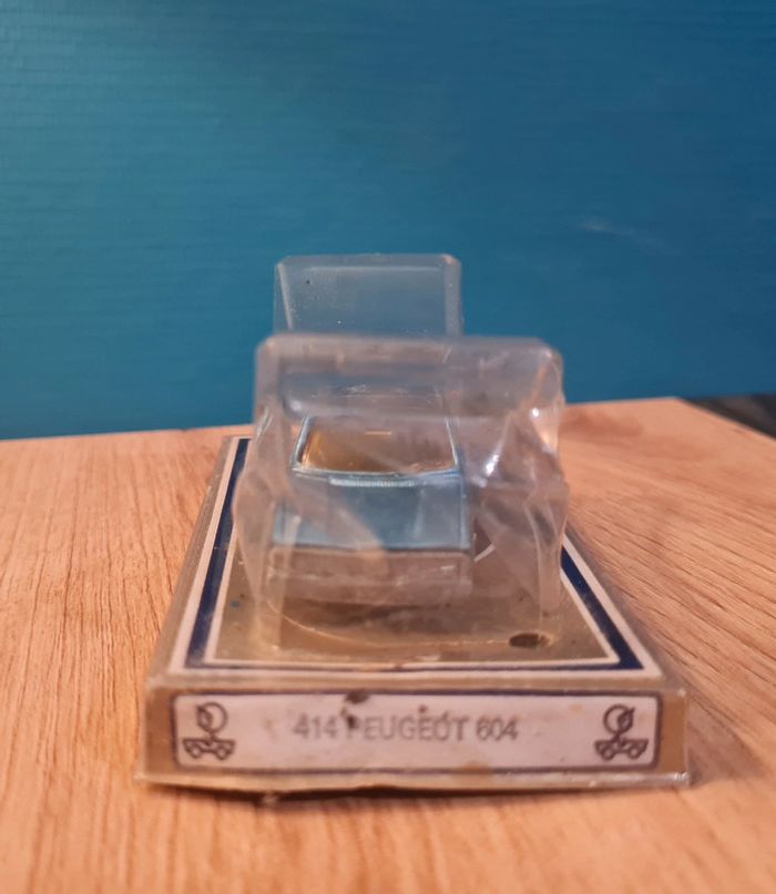 Mini Jet Norev 414 Peugeot 604 - photo numéro 4