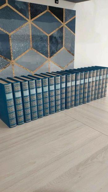 Collection 20 tomes les plus beaux contes et nouvelles éditions Cremille très bel état général