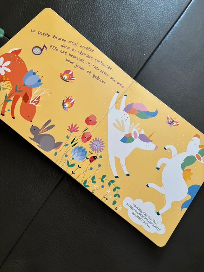 Livre musical licorne - photo numéro 5