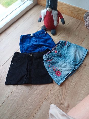 Lot de 3 jupes 2/3 ans